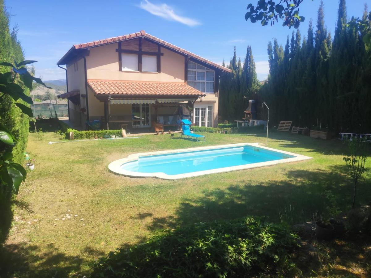 Vivienda El Olivo Con Piscina Privada Y Jardin. Villa Ayegui Kültér fotó